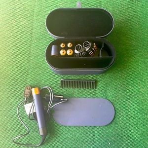 Dyson Airwrap Copper/Navy